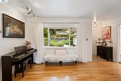 656 La Vista Rd, Walnut Creek, CA 94598 - Photo 13
