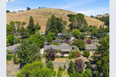 656 La Vista Rd, Walnut Creek, CA 94598 - Photo 55
