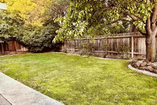 2126 Shenandoah Dr, Tracy, CA 95377 - Photo 21