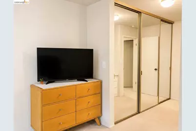 625 El Dorado Ave #204, Oakland, CA 94611 - Photo 11
