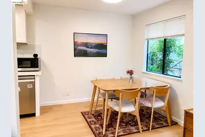 8761 Mountain Blvd #11, Oakland, CA 94605 - Photo 3