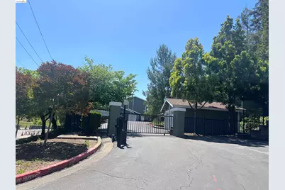 8761 Mountain Blvd #11, Oakland, CA 94605 - Photo 19