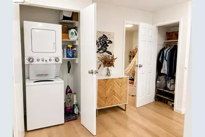 8761 Mountain Blvd #11, Oakland, CA 94605 - Photo 5