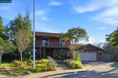 17 Corte Granada, Moraga, CA 94556 - Photo 1