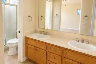 131 Legacy St, Manteca, CA 95337 - Photo 9