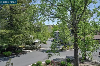 1605 Ptarmigan Dr #1B, Walnut Creek, CA 94595 - Photo 7