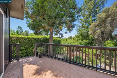 1119 Oak Hill Rd, Lafayette, CA 94549 - Photo 19