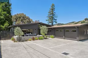 1119 Oak Hill Rd, Lafayette, CA 94549 - Photo 3