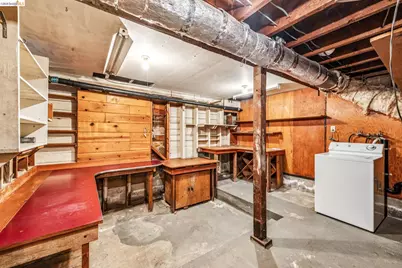 335 Vermont Ave, Berkeley, CA 94707 - Photo 37