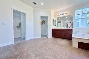 7240 Willow Creek Cir, Vallejo, CA 94591 - Photo 23