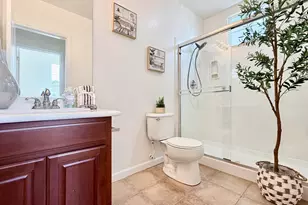 7240 Willow Creek Cir, Vallejo, CA 94591 - Photo 33