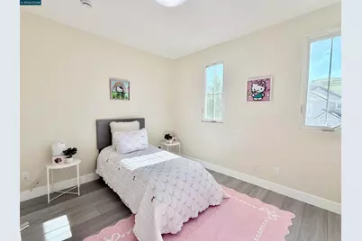 7240 Willow Creek Cir, Vallejo, CA 94591 - Photo 27