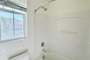 7240 Willow Creek Cir, Vallejo, CA 94591 - Photo 31