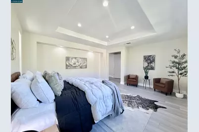 7240 Willow Creek Cir, Vallejo, CA 94591 - Photo 17