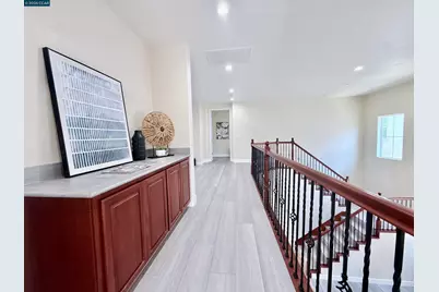 7240 Willow Creek Cir, Vallejo, CA 94591 - Photo 15