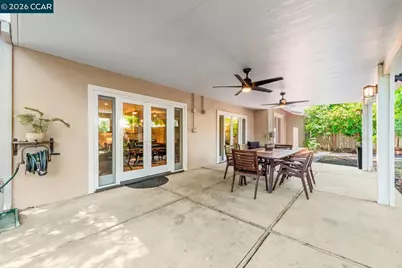 1642 Carriage Dr, Walnut Creek, CA 94598 - Photo 37