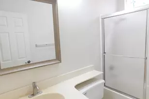 15678 Atlantus Ave, San Leandro, CA 94579 - Photo 7