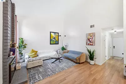 2402 Heathrow Ln, San Leandro, CA 94577 - Photo 15