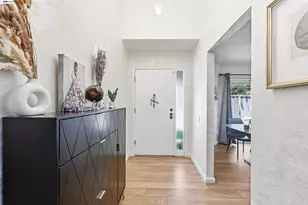 2402 Heathrow Ln, San Leandro, CA 94577 - Photo 5