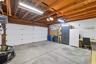 2402 Heathrow Ln, San Leandro, CA 94577 - Photo 47