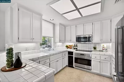 5913 Horsemans Canyon Dr #5A, Walnut Creek, CA 94595 - Photo 13