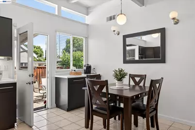 1202 P St, Livermore, CA 94551 - Photo 9