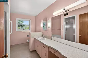 25 Robert Rd, Orinda, CA 94563 - Photo 19