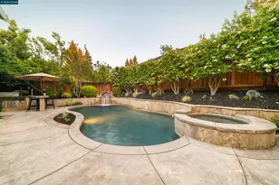 415 Skycrest Dr, Danville, CA 94506 - Photo 41