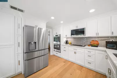 415 Skycrest Dr, Danville, CA 94506 - Photo 15