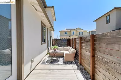 2466 Cinnabar, Fairfield, CA 94533 - Photo 9
