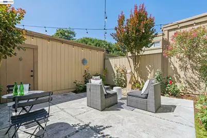 1159 Island Dr, Alameda, CA 94502 - Photo 31