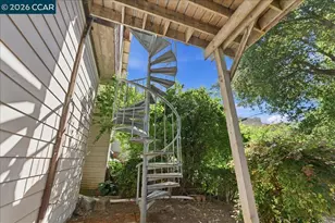 4113 Terrace St, Oakland, CA 94611 - Photo 29