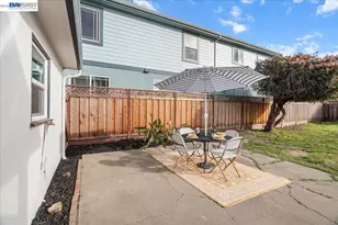 320 Beach Rd, Alameda, CA 94502 - Photo 7
