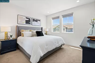 1380 Julia Ln, Concord, CA 94519 - Photo 9
