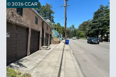 5229 Macarthur Blvd, Oakland, CA 94619 - Photo 7
