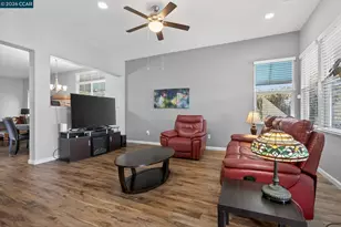 1528 Katy Way, Brentwood, CA 94513 - Photo 13