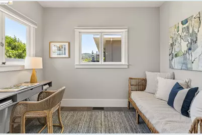 5501 Thomas Ave, Oakland, CA 94618 - Photo 35