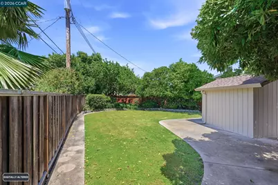 1645 Beckner Ct, Concord, CA 94521 - Photo 41