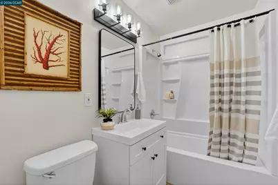 2131 Ahneita Dr, Pleasant Hill, CA 94523 - Photo 25