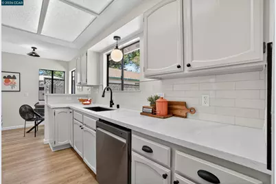 2131 Ahneita Dr, Pleasant Hill, CA 94523 - Photo 15
