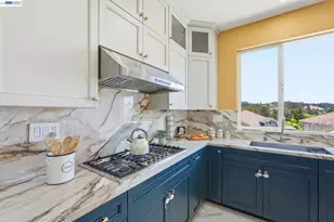 857 Bridgeway Cir, El Sobrante, CA 94803 - Photo 17