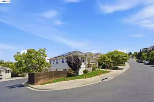 857 Bridgeway Cir, El Sobrante, CA 94803 - Photo 7