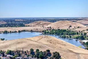 2458 Grimsby Dr, Antioch, CA 94509 - Photo 3