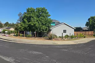 2458 Grimsby Dr, Antioch, CA 94509 - Photo 41