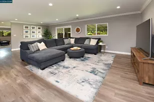 3006 Woodlawn Dr, Walnut Creek, CA 94597 - Photo 15