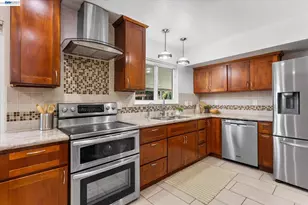 6760 Maple Dr, Dublin, CA 94568 - Photo 19