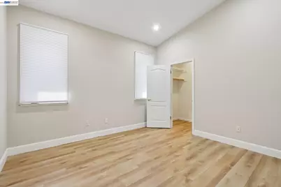 7871 Honors Ct, Pleasanton, CA 94588 - Photo 17