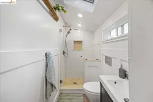 10809 McIntyre St, Oakland, CA 94605 - Photo 29