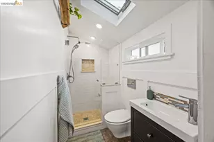 10809 McIntyre St, Oakland, CA 94605 - Photo 29