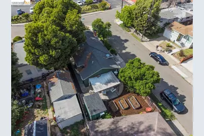 10809 McIntyre St, Oakland, CA 94605 - Photo 41